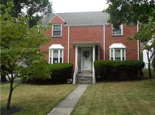 292 Sleepy Hollow Rd, Pittsburgh, PA 15228