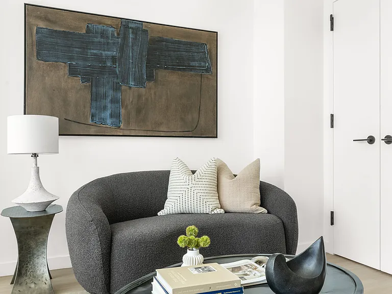 125 Chrystie St #405 — Photo 3