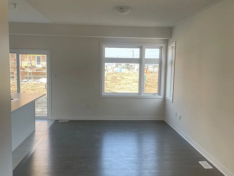 160 William Booth Ave — Photo 7