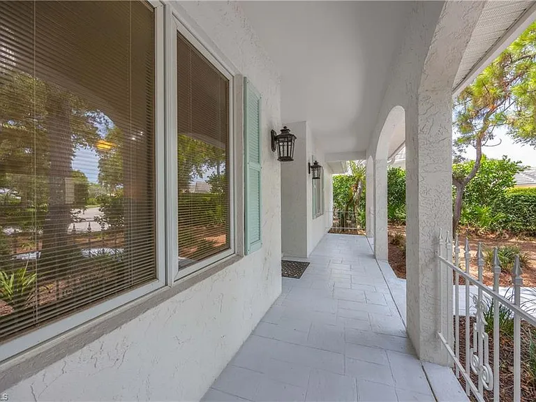 816 Turkey Oak Ln — Photo 3