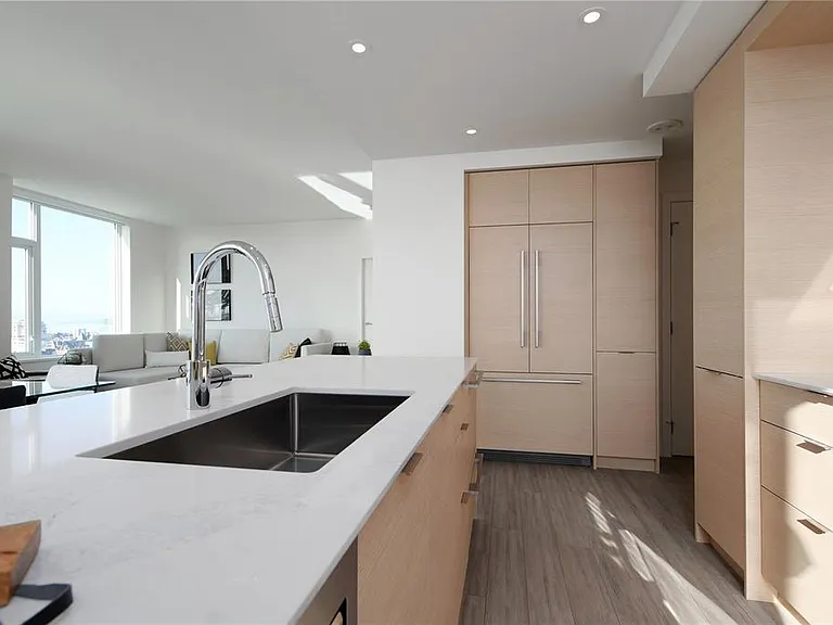 848 Yates St #1704 — Photo 11