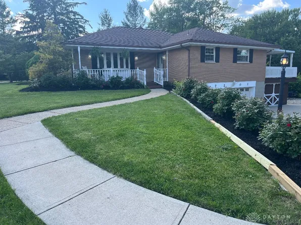 7201 Robindale St, Dayton, OH 45424