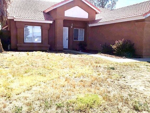 2nd image of 824 E Avenue K4