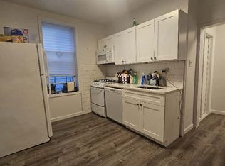 2515 24th Ave APT 1A, Astoria, NY 11102
