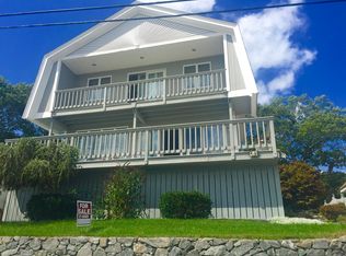 14 Gladstone Ave, Wareham, MA 02571