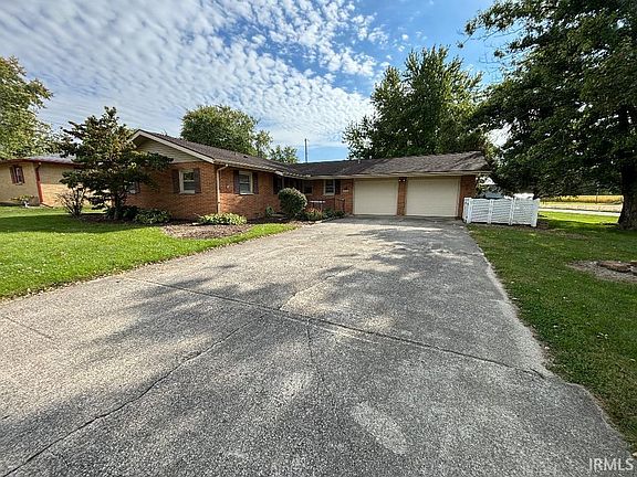 2nd image of 3301 E Ila Dr