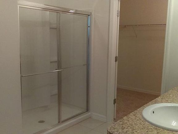 3rd image of 2628 Summerglen Ln