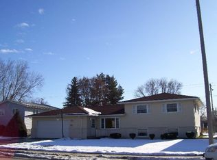 1820 W Philip Ave, North Platte, NE 69101