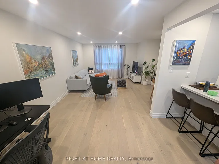6 Broadpath Rd — Photo 10