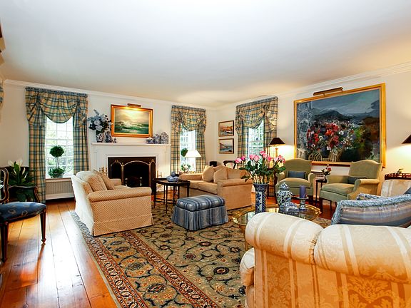5th image of 16 Highland Way