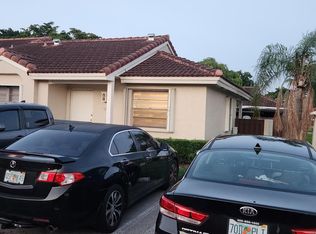 6119 NW 171st St, Hialeah, FL 33015