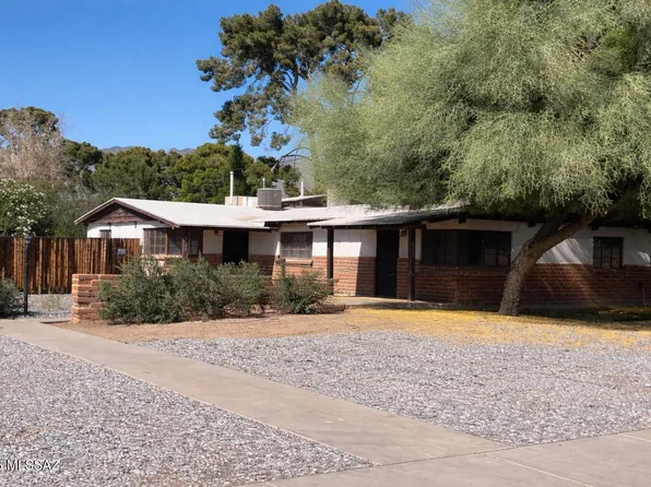 2721 E Fort Lowell Rd, Tucson, AZ 85716