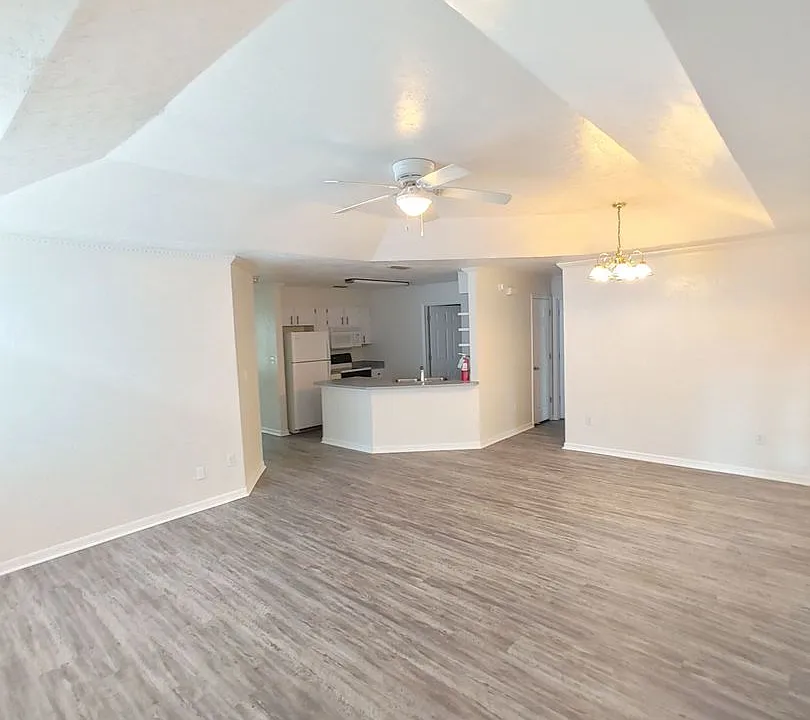 3650 NW 25th Ter