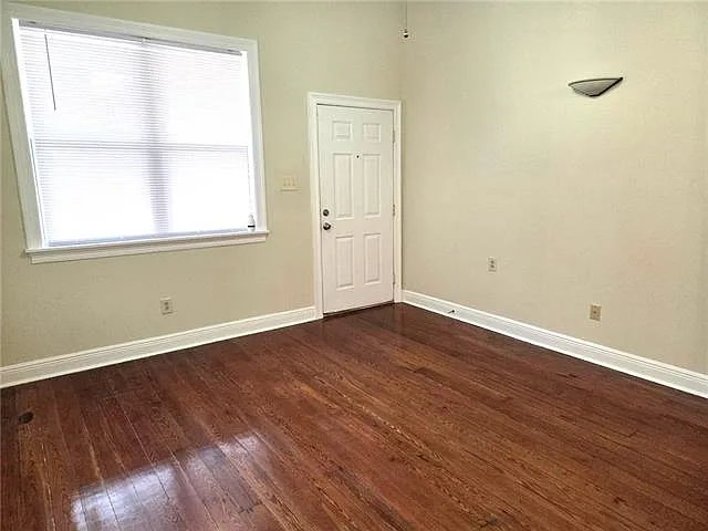 222 David St — Photo 16