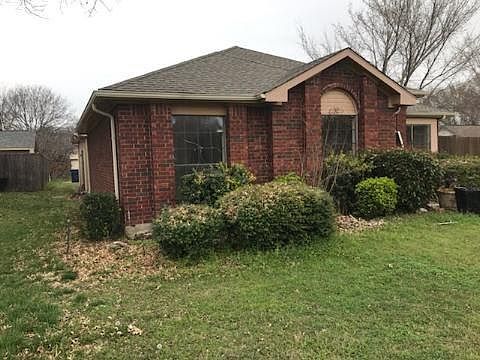 1st image of 2601 Phillips Dr