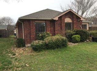 2601 Phillips Dr, Garland, TX 75044