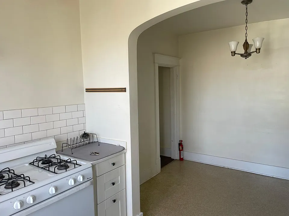 Kitchen/dining