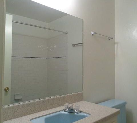 4th image of 3050 E 5th St APT 7