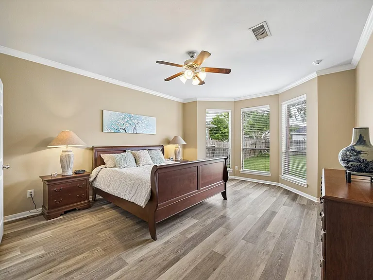 2614 Cezanne Cir — Photo 13