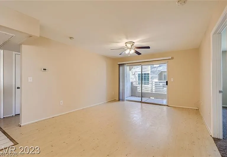 1909 Mountain Hills Ct #206 — Photo 6