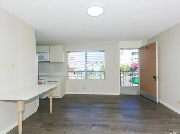 1611 Miller St APT 206, Honolulu, HI 96813