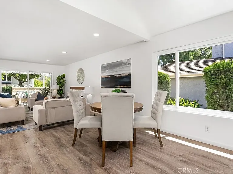 33032 Driftwood Ct — Photo 4