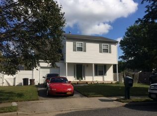 50 Bridger Blvd, Central Islip, NY 11722