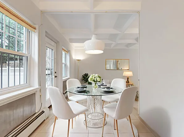 147-36 Charter Road image 6 of 17