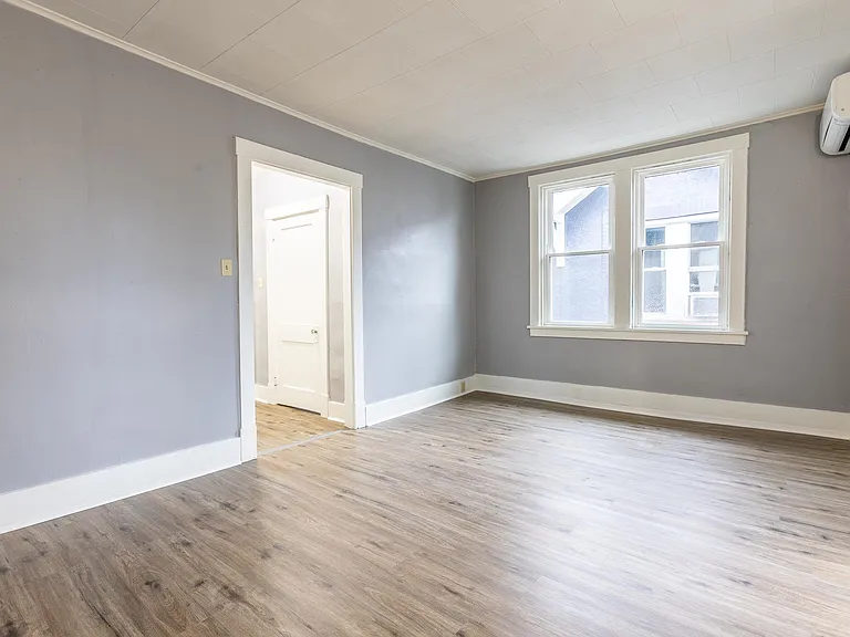 1226 McNeilly Ave #3 — Photo 1