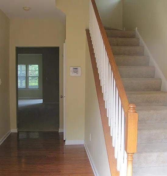 4648 Minuteman Dr — Photo 2
