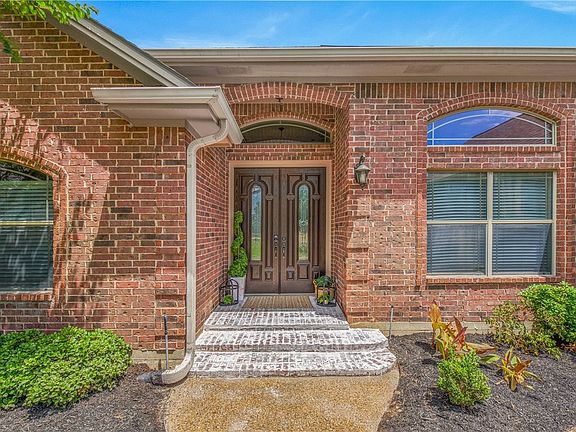 2nd image of 2707 Colony Creek Dr