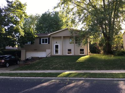 3807 N Kathy Ln, Peoria, IL, 61615