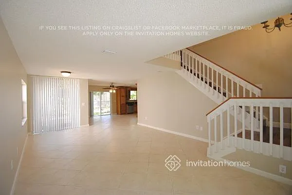 11784 NW 1st St — Photo 3