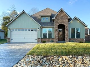 205 Chogi Ln, Loudon, TN 37774
