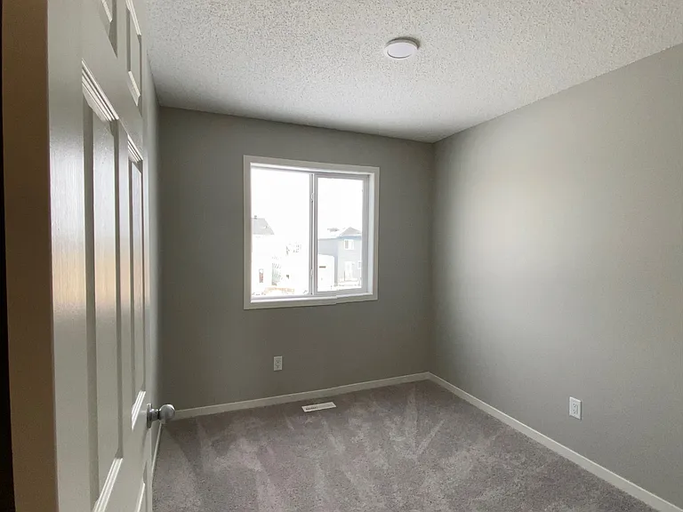 1225 16a St NW — Photo 39