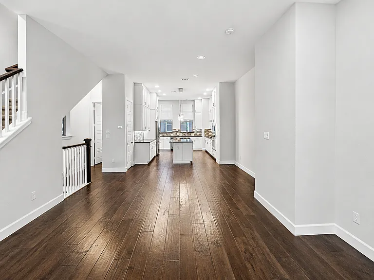 1367 Branchwood Pl — Photo 18