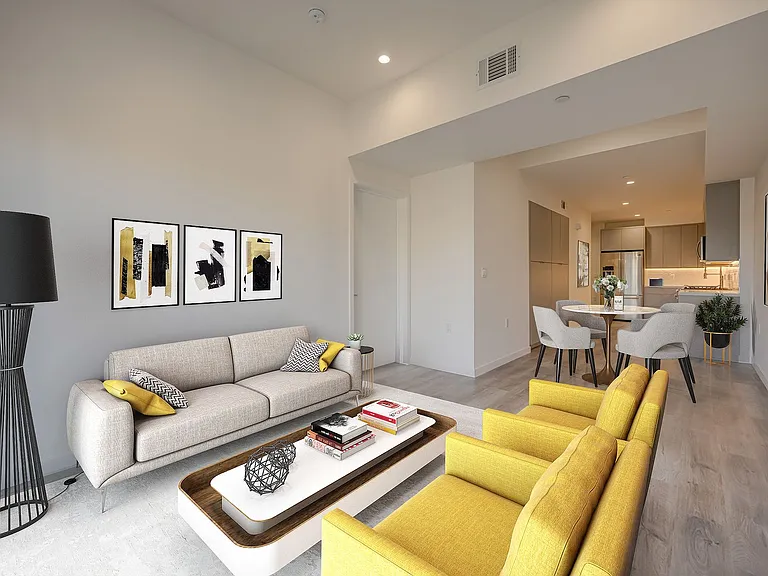 5122 Maplewood - Luxury Apartments — Photo 18
