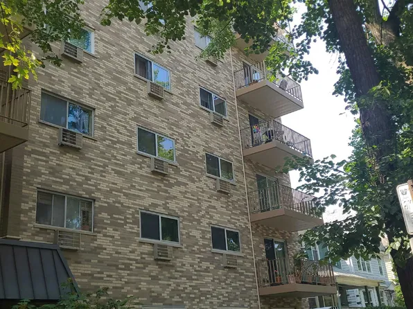 315 Marengo Ave APT 6D, Forest Park, IL 60130