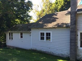 112 Green Hollow Rd, Petersburgh, NY 12138