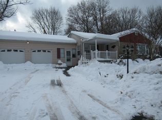 10 Knickerbocker Rd, Scotia, NY 12302