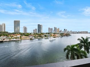 Mystic Pointe, Aventura, FL 33180