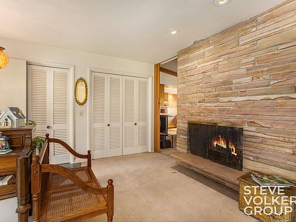 4th image of 2564 Union Ave NE