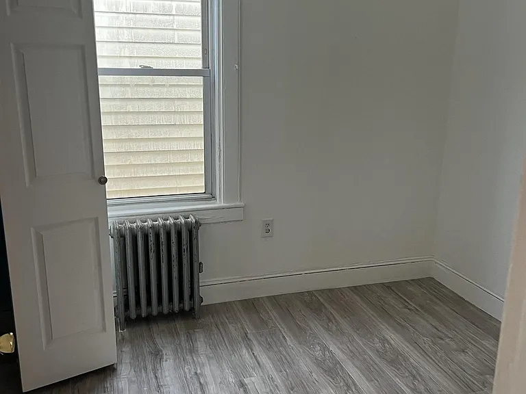 167 Garfield Ave #2 — Photo 12