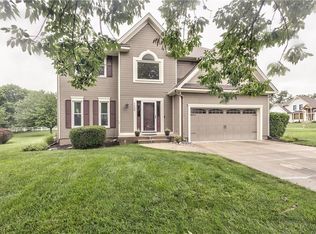 1408 SW Viceroy Pl, Lees Summit, MO 64081