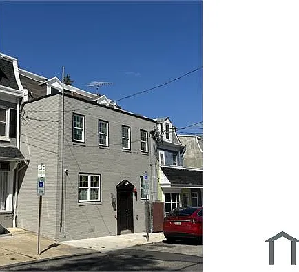 3 bed, 750 sqft, $1,995 — Photo 1
