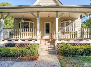 94 Maple St, Old Bridge, NJ 08857