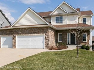 4443 NW 165th St, Clive, IA 50325