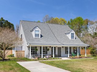 3172 Queensgate Way, Mount Pleasant, SC 29466