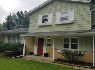 835 Freeman Rd, Hoffman Estates, IL 60192