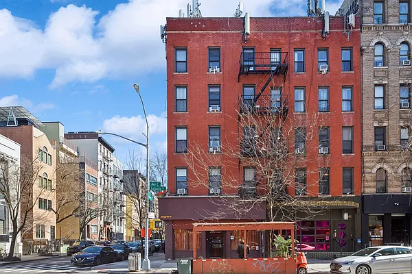 Rented by Corcoran | media 1